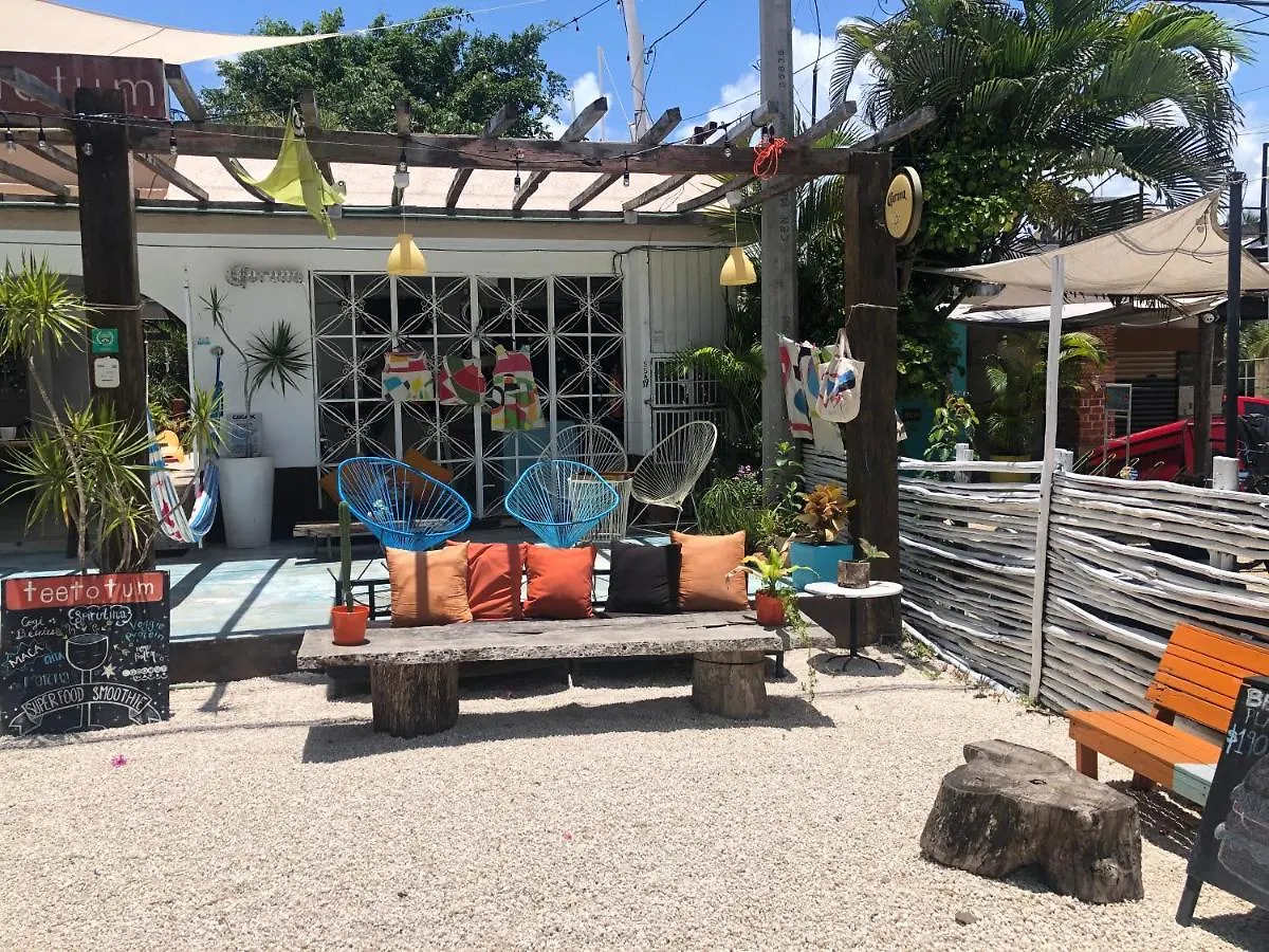 Teetotum Hotel Tulum